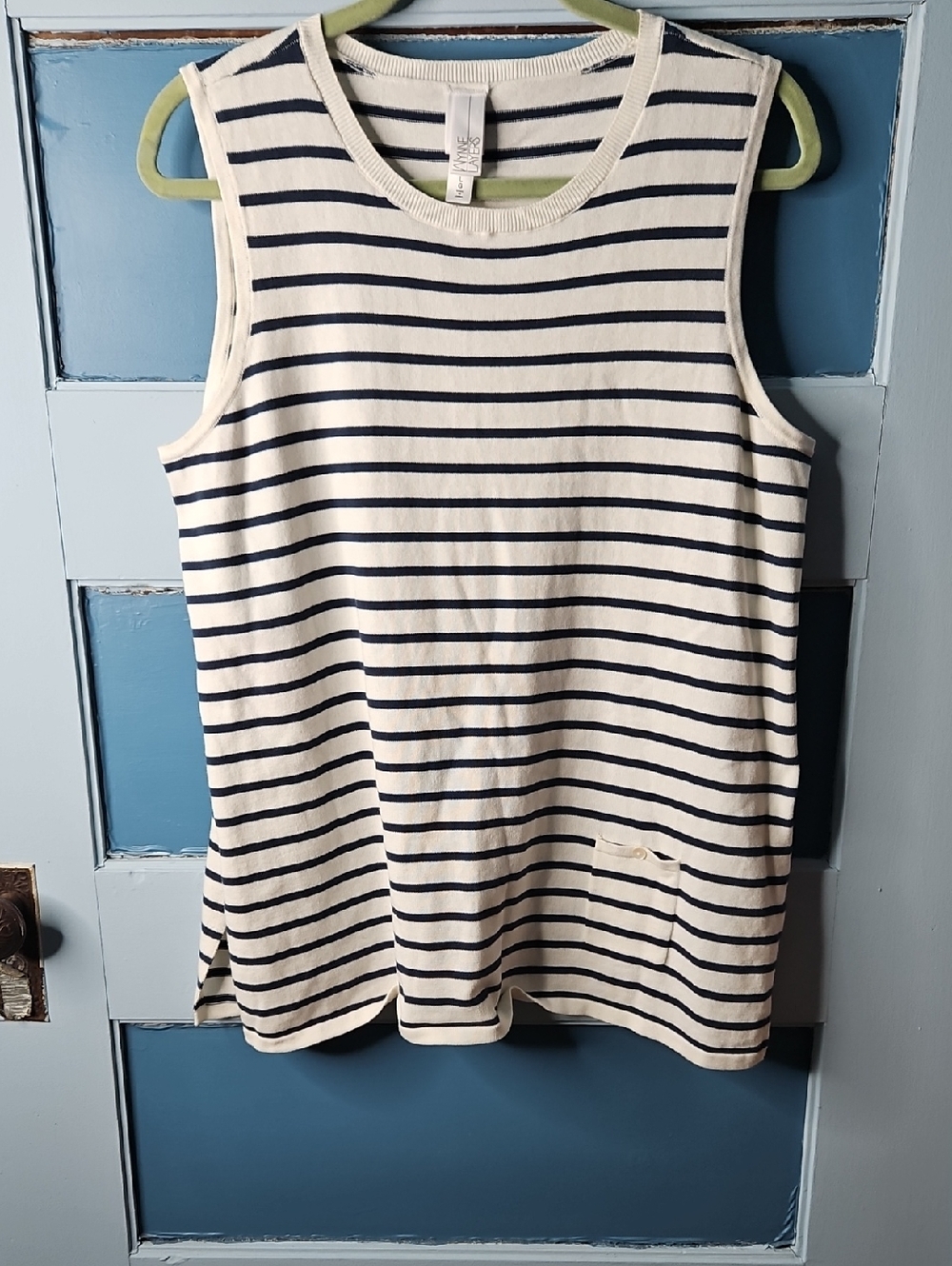 Wynne Layers Striped Sleeveless Tank Top Sweater - Navy & White Large